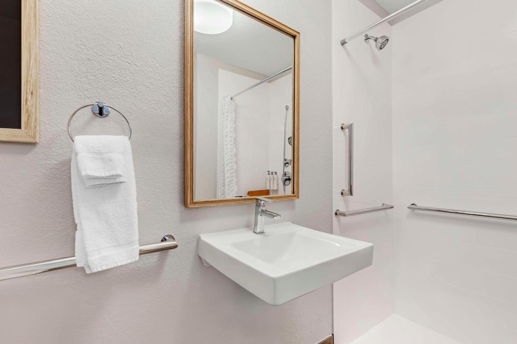 Sonesta Simply Suites Baltimore BWI Airport Linthicum Esterno foto