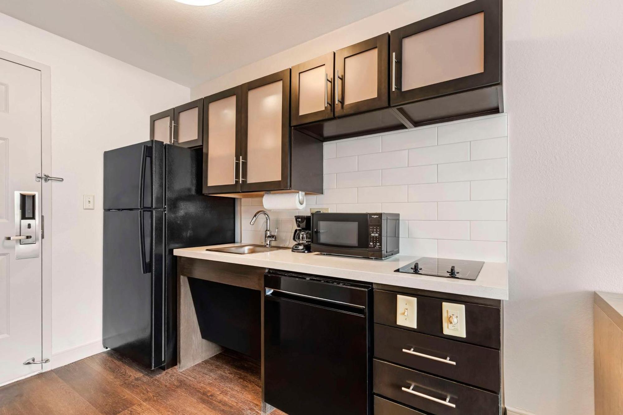Sonesta Simply Suites Baltimore BWI Airport Linthicum Esterno foto