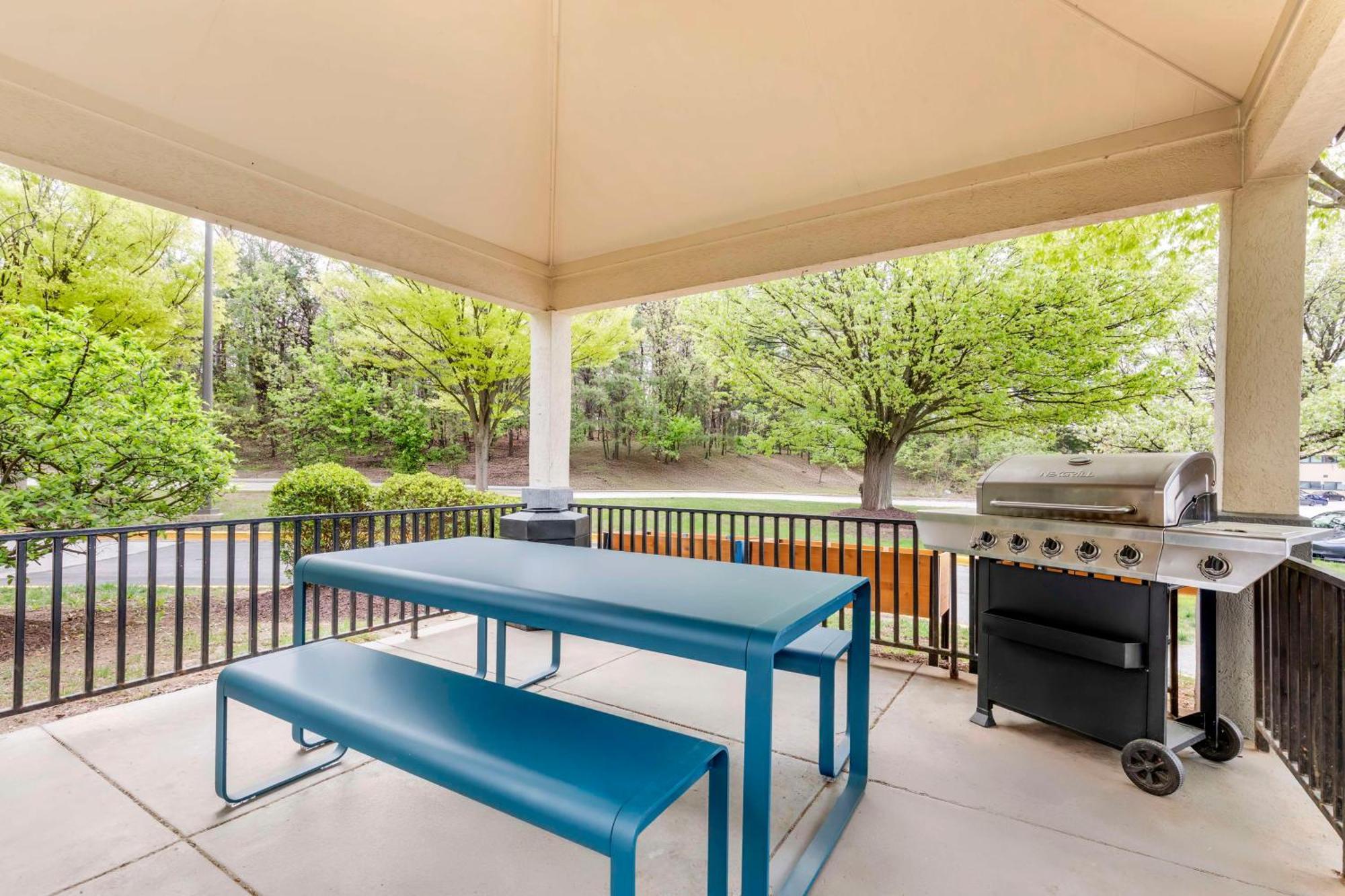 Sonesta Simply Suites Baltimore BWI Airport Linthicum Esterno foto